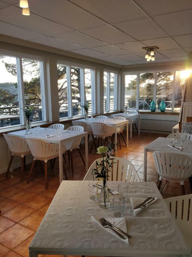 Pensar Hotelli & Ravintola Sandvik Nauvo Buitenkant foto